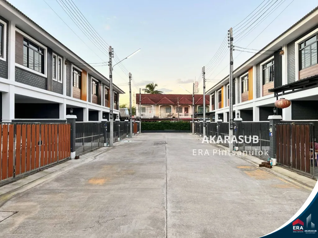 ทาวน์โฮมใหม่ พื้นที่เยอะ ใจกลางเมืองพิษณุโลก ใกล้รร.สาธิตม.นเรศวร รูปที่ 9