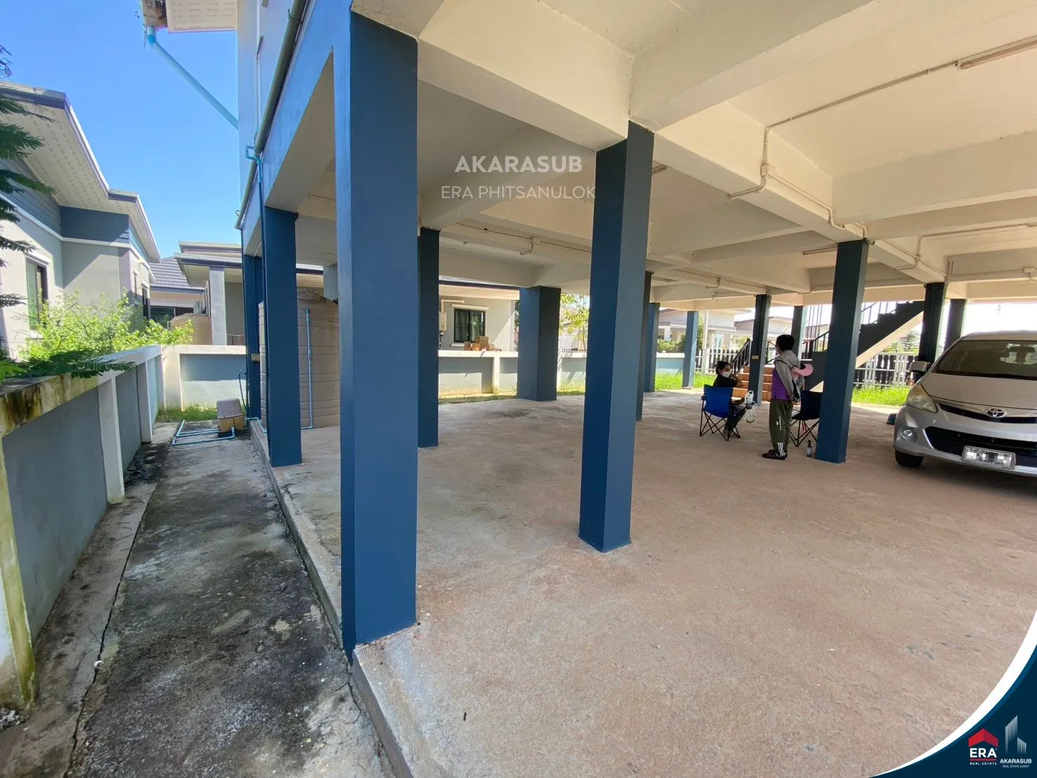 บ้านเดี่ยวสร้างใหม่ ยกพื้นสูง ภายในบ้านตกแต่งด้วยไม้สัก ครัวไม้สัก รูปที่ 4