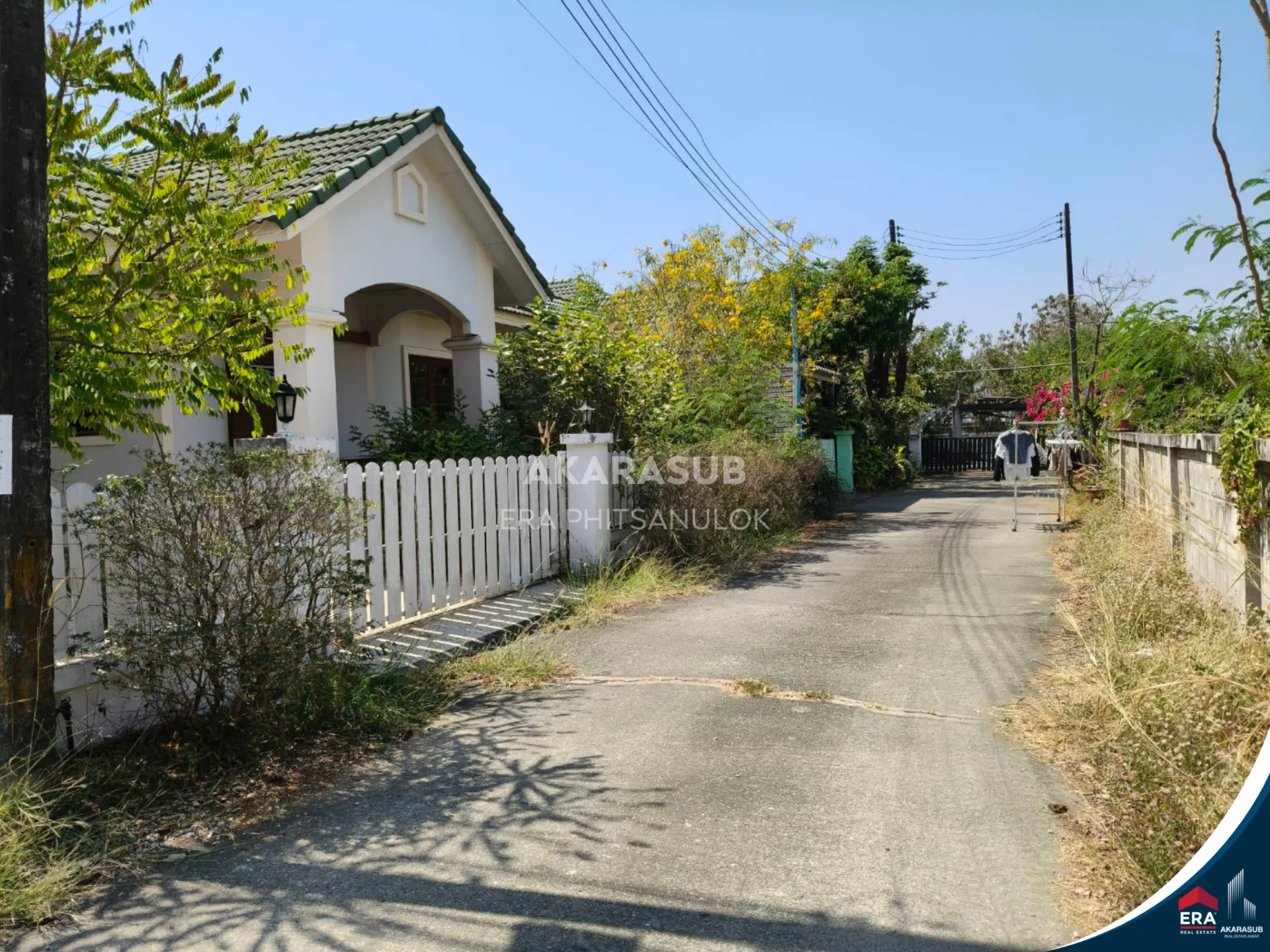 บ้านหลังมุมแปลงสวย ตำแหน่งได้เปรียบ เหมาะทั้งอยู่อาศัยและเปิดร้านได้ รูปที่ 3