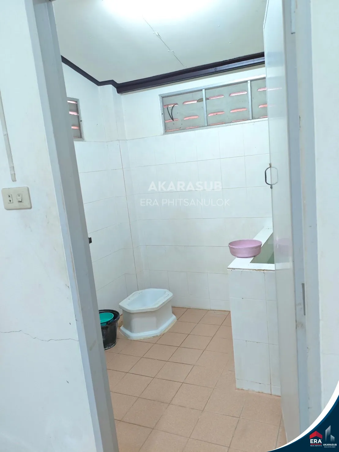 บ้านพร้อมที่ดินผืนใหญ่ ทำเลท่าทอง เงียบสงบ เป็นส่วนตัว รูปที่ 16