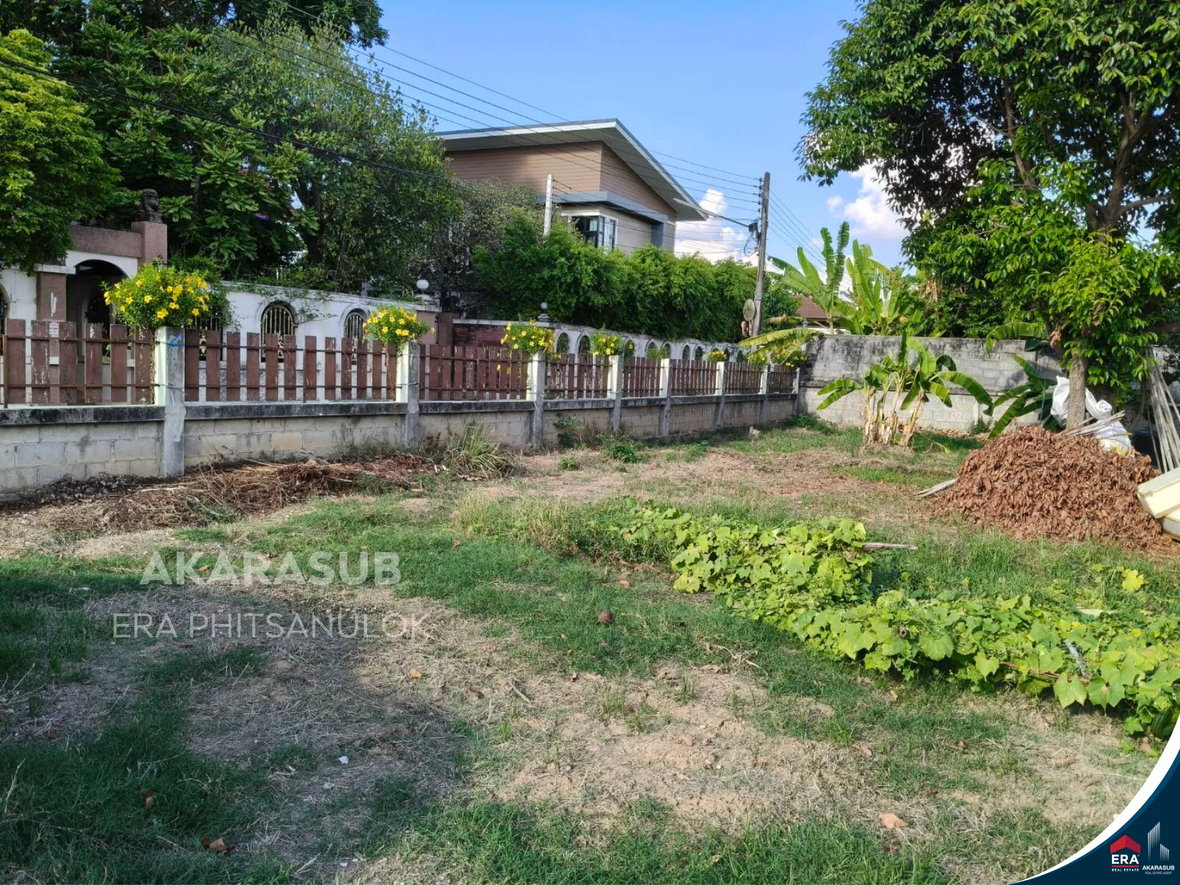 บ้านพร้อมที่ดินผืนใหญ่ ใกล้สี่แยกวุ่นวาย ทำเลเมือง บรรยากาศส่วนตัว รูปที่ 19
