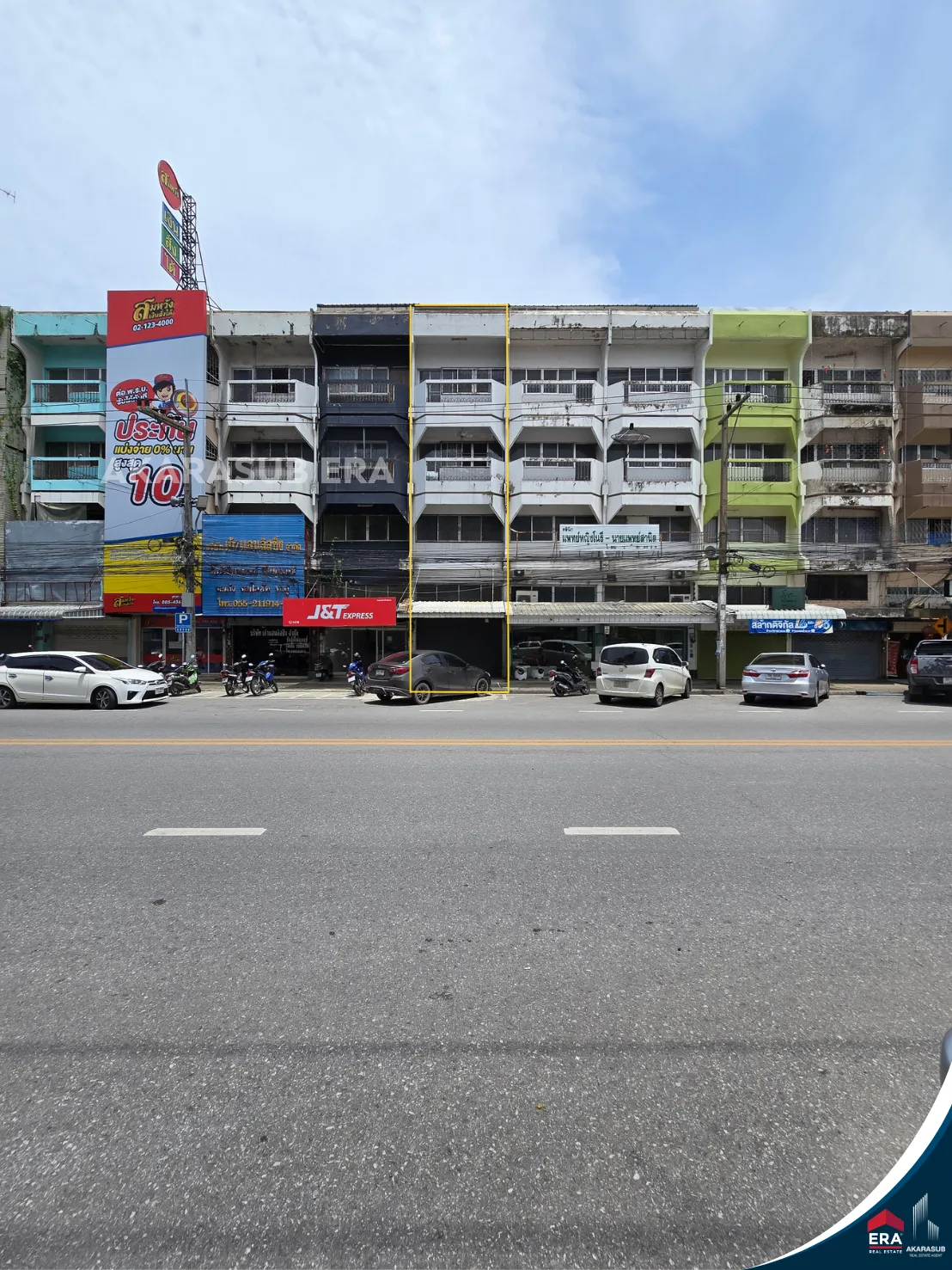 อาคารพาณิชย์ 4.5 ชั้น สภาพดีมาก ติดถนนพระองค์ดำ รูปที่ 2