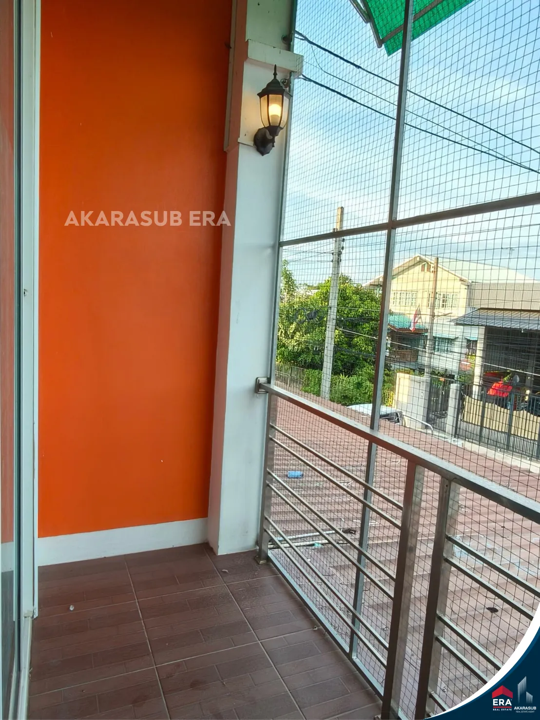 ทาวน์เฮ้าส์ 2 ชั้นรีโนเวตใหม่ พร้อมเข้าอยู่ ทำเลหัวรอ รูปที่ 7